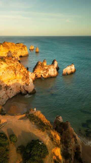 Mission in life 💫

The problems that might seemed so heavy yesterday suddenly become tiny against something that has existed for thousands, sometimes millions, of years.

It’s all about prospective.

#travels #explore #traveltheworld