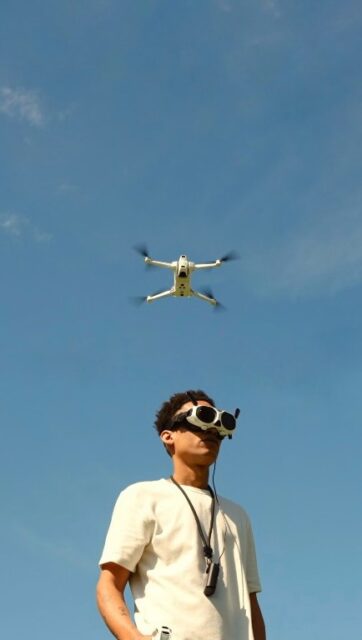 Flying in #nimes with @antigravity_global 📽️
This was such much fun and the Arena was the perfect playground for it!
#antigravity #antigravitydrone #drone #adv