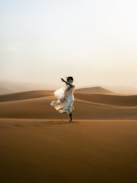 Inside a sandstorm.
Story time:
This was probably one of the hardest conditions we’ve ever filmed in.
Our driver told us that, at some point, the wind was coming. We didn’t really understand what he meant until we looked towards the horizon and noticed this strange haziness. Something in the air just didn’t look quite right.
Within 20 minutes, it was upon us.
Sand was everywhere, flying through the air, hitting our faces so hard that it actually left marks on our skin. We had never experienced anything like it.
And somehow, we kept filming.
As harsh as it was, the whole thing looked incredible on camera. The light, the movement, the chaos…it felt almost unreal.
Until suddenly, we could barely see anything anymore.
The sandstorm had completely surrounded us.
We stayed for as long as we physically could, until Nature won, as it always does, and we had no choice but to leave.
Moments like this remind us how small we are, but also how much we can actually handle.
Because when you’re standing in the middle of something completely out of your control, getting through it becomes the only option.
And somehow, once you do, the things that felt impossible before don’t seem quite so impossible anymore.
#desert #sahara #saharadesert #sandstorm